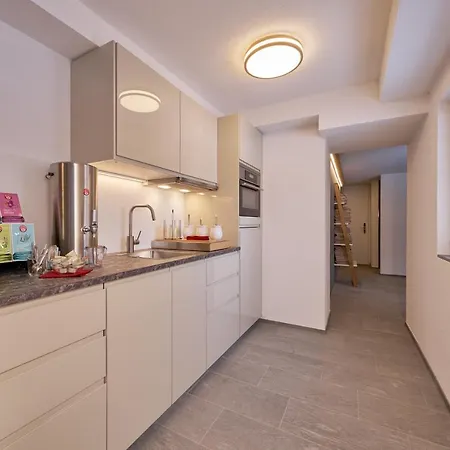 Grischuna Hotel apartamentowy Samnaun
